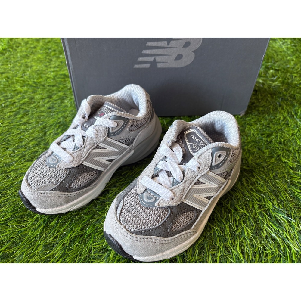 New Balance 990v6 Infant Grey Suede Mesh Sneakers IC990GL6 Size 6 Kids